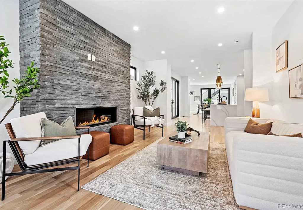 Gorgeous vacant stage in RiNo