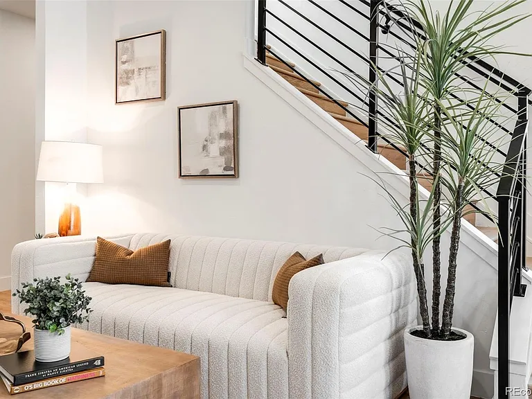 beautifully staged home by STS Boulder Foothills