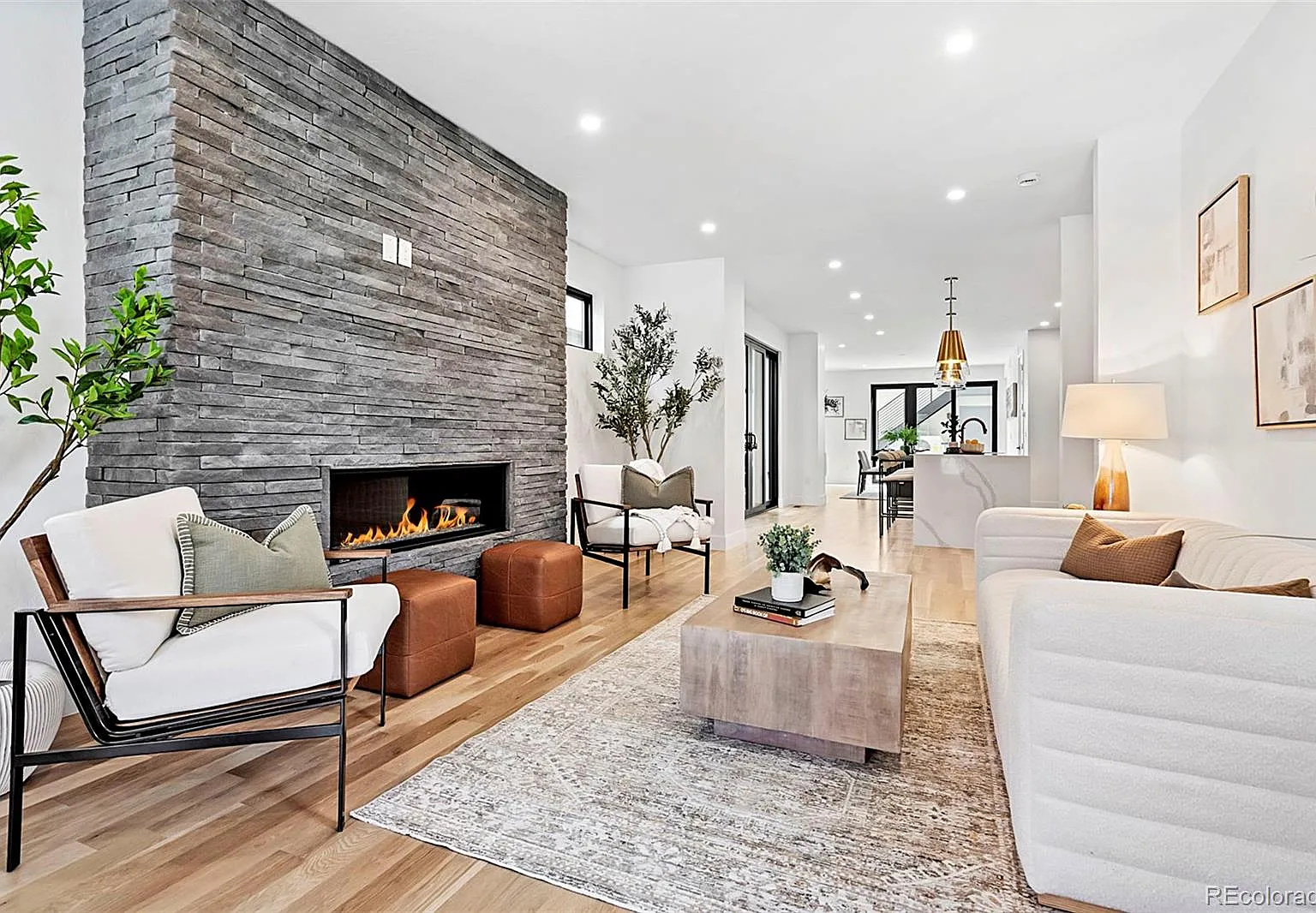 Gorgeous vacant stage in RiNo